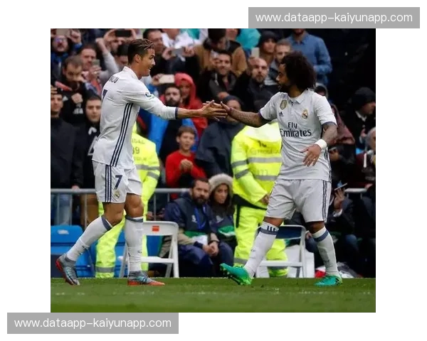 圣马梅斯的咆哮与伯纳乌的王权：当铁血巴斯克撞上银河巨舰